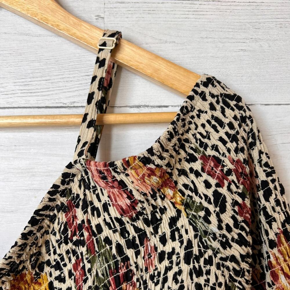 Torrid Blouse Womens Size 2 Babydoll Crinkle Gauze Smocked Leopard Floral Flirty - Picture 9 of 16